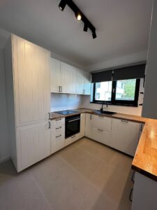 Pepas-Residence-Fully Equipped Kitchen