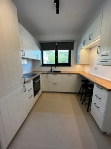 Pepas-Residence-Fully Equipped Kitchen